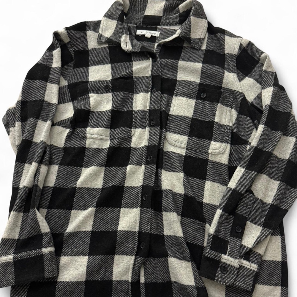 Workshop Republic Clothing Black and White Plaid Flannel. Women’s size XL